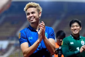 Bunmathan được khuyên nên tới V.League để thử sức.