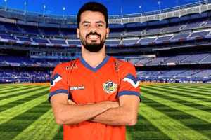Paulo Josue có quốc tịch Malaysia sau 5 năm chơi bóng ở quốc gia này.