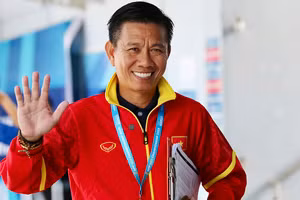 HLV Hoàng Anh Tuấn không thể giúp Olympic Việt Nam giành quyền đi tiếp ở ASIAD.