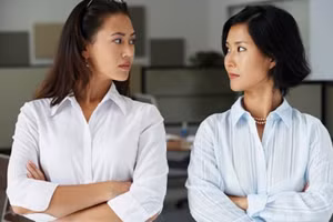 Sai lầm khiến nàng dâu được cưng như trứng bị nhà chồng quay lưng