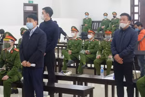 3 bị cáo tại phiên toà xét xử sơ thẩm.