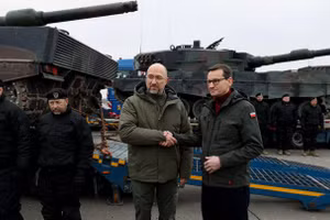 Xe tăng Leopard 2.