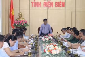 Ông Lê Thành Đô chủ trì hội nghị.