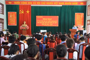Quang cảnh buổi khai mạc kỳ thi. Ảnh: Mộc Lan