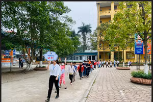 Đông đảo thí sinh tham dự Vòng thi cấp tỉnh tại Vĩnh Phúc, Cuộc thi tiếng Anh TOEFL Challenge - Nguồn ảnh: IIG Việt Nam