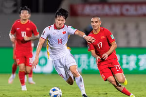 Hoàng Đức ngày càng trưởng thành trong màu áo tuyển Việt Nam.