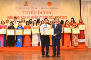 Thầy Võ Châu Thanh được vinh danh tại lễ tuyên dương Nhà giáo tiêu biểu năm 2023