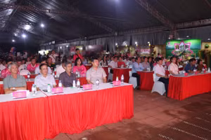 Quang cảnh buổi lễ.