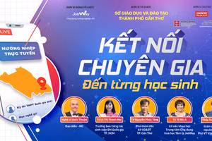 Chương trình “Kết nối chuyên gia đến từng học sinh TP Cần Thơ” năm 2021.