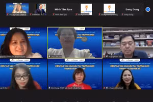 Các đại biểu tham dự hội thảo online để cùng nhau trao đổi ý kiến.