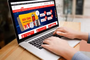 Người dân cần cẩn trọng trước các hình thức lừa đảo trực tuyến. Ảnh minh họa: INT.