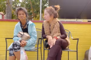 Thúy Nga thừa nhận phải làm việc với cảnh sát Mỹ vì bị "tố" tấn công, đánh đập Kim Ngân