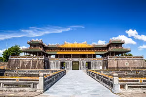 Di tích cố đô Huế.