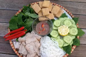 Muốn pha mắm tôm ngon phải có loại nước này, chỉ thêm một giọt là nước chấm "ngon hết sảy"