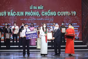 Tập đoàn TH ủng hộ 46 tỷ đồng vào Quỹ Vắc-xin phòng chống Covid-19