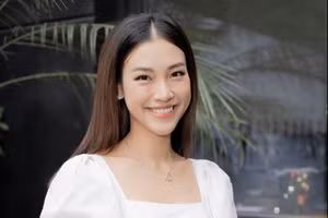 Á hậu Hoàng Oanh có 'tình mới' sau sóng gió hôn nhân?