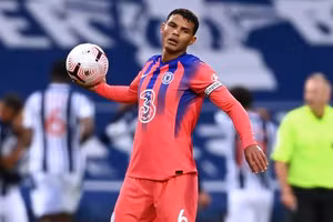Thiago Silva.