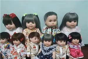 Nhiều người cho rằng việc "chăm nuôi" Kuma Thong có thể cầu may mắn, phát tài.