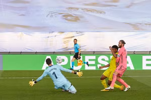 Real Madrid thua sốc đội bóng tân binh Cadiz