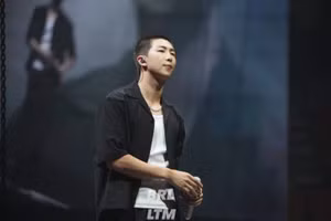 RM (BTS) tiết lộ lý do cắt tóc ngắn