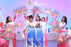 Ấn tượng Hội diễn Văn nghệ chào mừng ngày Nhà giáo Việt Nam tại IUH