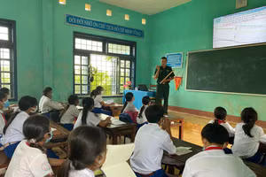 Một tiết học biên giới được tổ chức tại lớp.