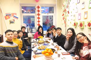 Du học sinh Việt Nam trải lòng lần đầu đón Tết cổ truyền xa nhà
