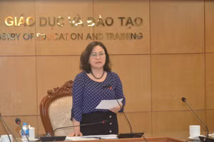 Thứ trưởng Bộ Giáo dục và Đào tạo Ngô Thị Minh phát biểu. Ảnh Ngô Chuyên.