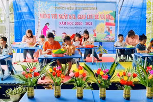 Ngày hội “Mừng vui 8/3 – Giao lưu mẹ và bé” do trường Mầm non Ninh Hưng tổ chức. Ảnh minh họa.