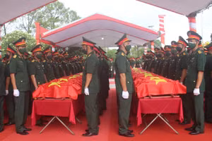 Hài cốt các liệt sĩ quân tình nguyện và chuyên gia Việt Nam trong đợt tìm kiếm, cất bốc lần này.