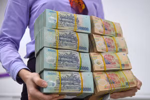NHNN vừa có văn bản gửi các tổ chức tín dụng, chi nhánh ngân hàng nước ngoài về việc công bố lãi suất cho vay .