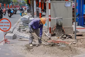 Hà Nội tạm dừng thi công, đào đường, vỉa hè đến hết 14/2.