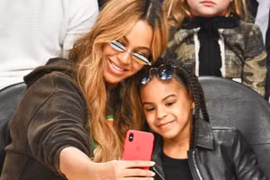  Ở tuổi 42, Beyonce C đang có một cuộc sống hạnh phúc viên mãn chồng và 3 con. (Ảnh: ITN).