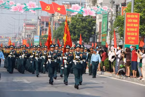 Học sinh sẽ được nghỉ học vào các ngày diễn ra hoạt động hợp luyện, sơ duyệt, tổng duyệt và Lễ Kỷ niệm 70 năm Chiến thắng Điện Biên Phủ.