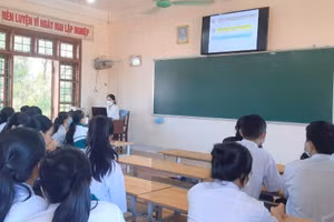 Nhiều địa phương thiếu giáo viên cục bộ, dẫn đến chưa thể dạy học một số môn.
