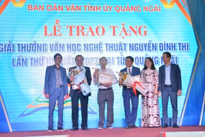 Giải thưởng văn học nghệ thuật Nguyễn Đình Thi năm nay được trao cho các tác giả có nhiều đóng góp trong lĩnh vực âm nhạc.