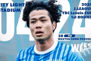 Công Phượng có lần đầu đá chính cho Yokohama FC ở J-League Cup Nhật Bản.