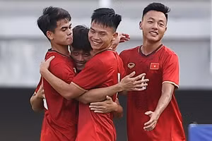 U19 Việt Nam gặp nhiều đối thủ mạnh ở giải giao hữu tại Trung Quốc.