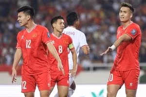 Tuyển Việt Nam tụt 10 bậc ở bảng xếp hạng FIFA.