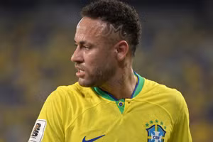 HLV Brazil bỏ ngỏ khả năng triệu tập Neymar lên tuyển.
