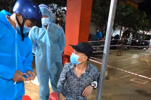 Đối tượng "thông chốt" kiểm soát dịch bệnh bị bắt giữ.