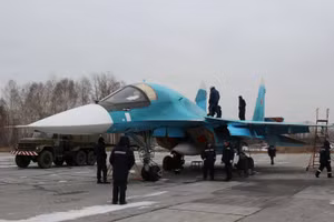 Lô máy bay ném bom tiền tuyến Su-34 mới nhất trực chiến