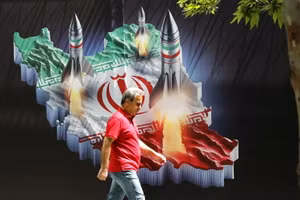 Xung đột Iran - Israel trở thành... cứu cánh cho các chủ hàng toàn cầu