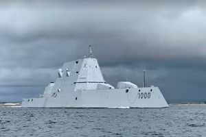 Khu trục hạm Zumwalt trở thành tàu chiến vô dụng nhất của Hải quân Mỹ