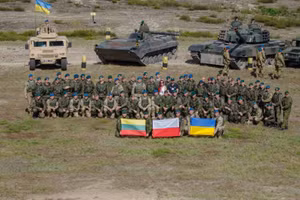 Ba Lan định lập quân đoàn quốc tế hoạt động đặc biệt ở Ukraine