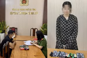 Công an làm việc với những đối tượng giới thiệu, bán thuốc lá điện tử cho các em học sinh.