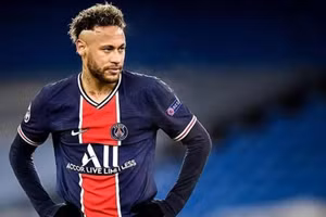 Neymar nguy cơ vắng mặt ở trận đấu với Real Madrid.