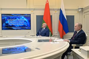 Tổng thống Nga Vladimir Putin và nhà lãnh đạo Belarus Alexander Lukashenko.