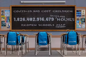 UNICEF cảnh báo thiệt hại từ việc trường học đóng cửa.