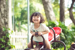 Dạy con phát triển thái độ tích cực